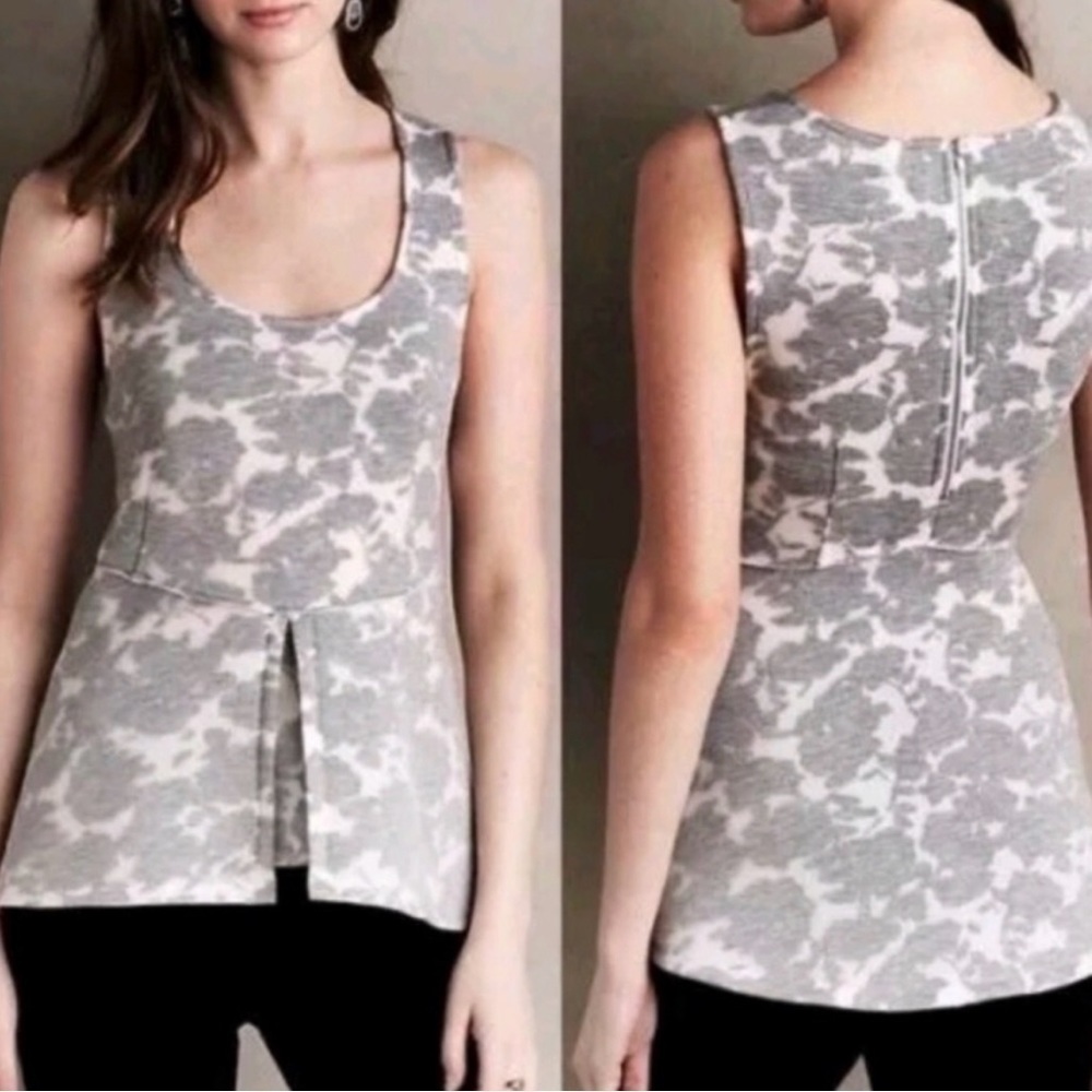 CLEAR-OUT Anthro | Akemi & Kim Floral Peplum Tank
